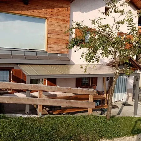 בית חווה Casera Pian Grand Wellness Chies d'Alpago